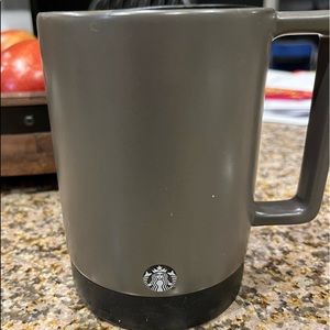 Starbucks 14oz Rubber Bottom Gray Ceramic Coffee Travel Mug with lid.